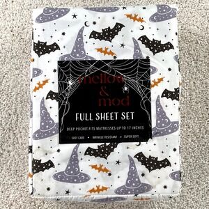 Mellow & Mod Halloween Full Sheet Set 4pc Witch Hat Bats Stars Purple Orange NEW